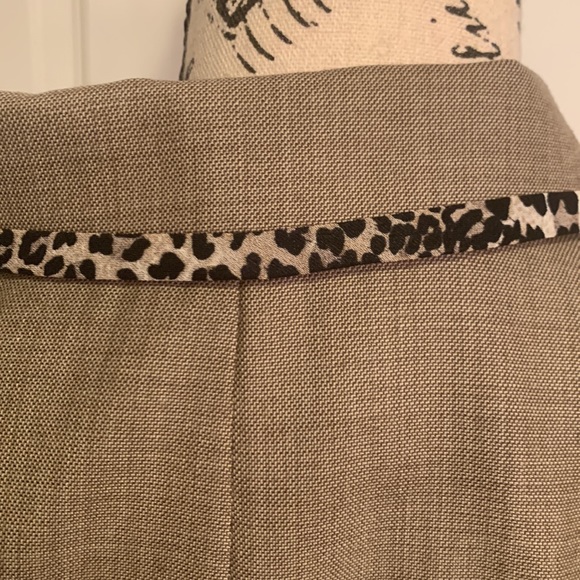 Alain Manoukian 2 Piece Suit Set (Dress & Blazer) with Leopard accent - Picture 7 of 12